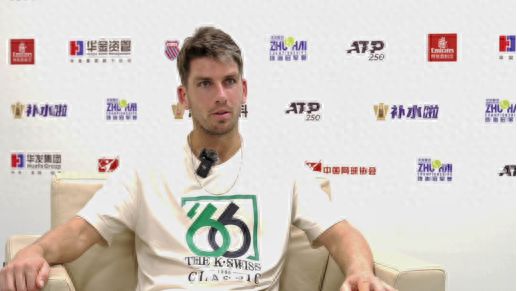 与此同时 与此同时